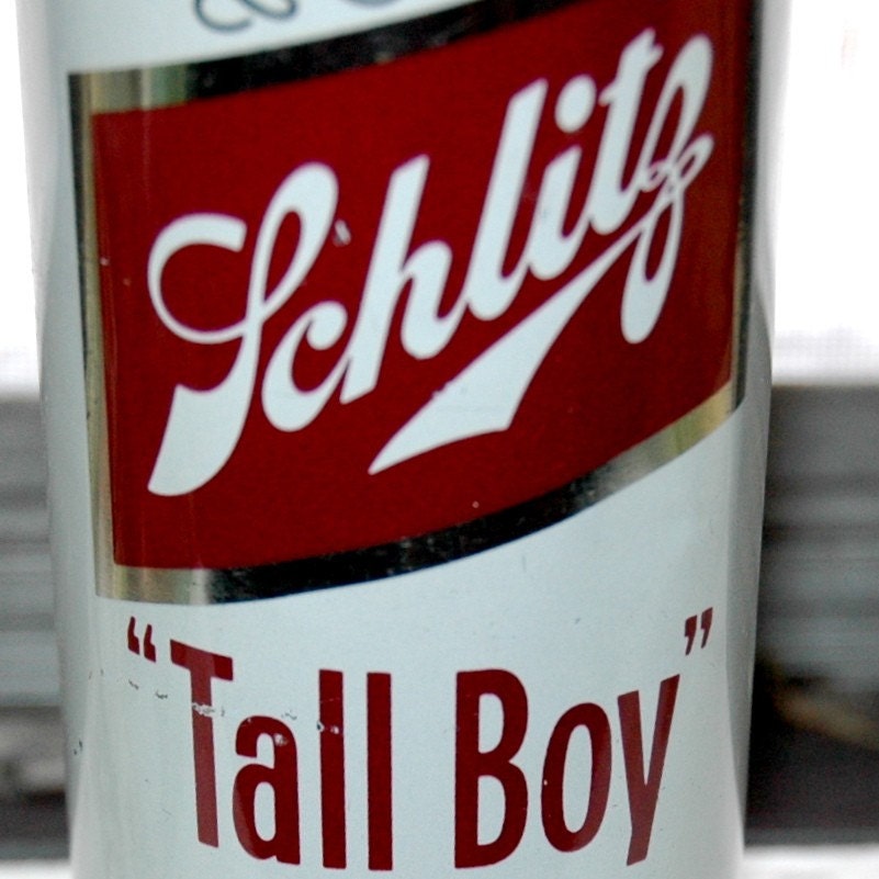 1975 Schlitz tall boy beer can