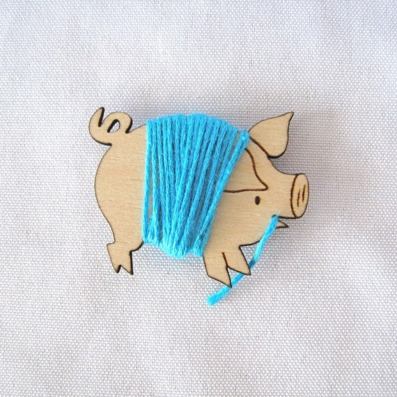 Piggy Embroidery Floss Holder