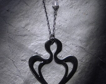 Gloss Black Necklace .Sydney.