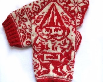 PDF Knitting Pattern- Garden Gnome Mittens