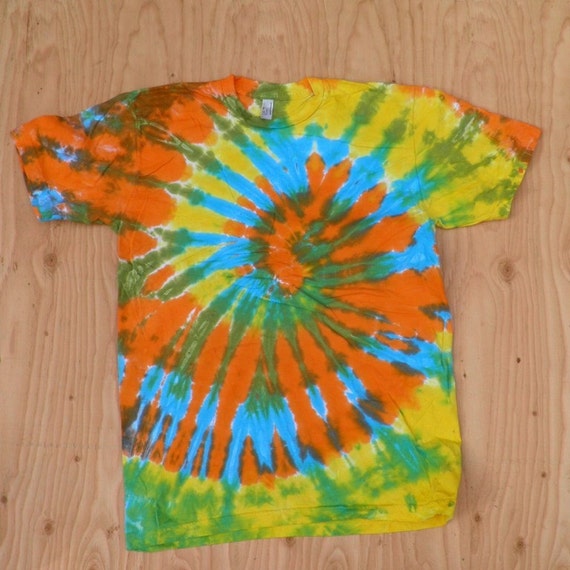 Blue Orange Yellow and Green Spiral Tie Dye T-Shirt Size M