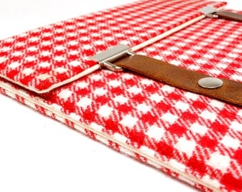 iPad / iPad Air case - red and white gingham wool