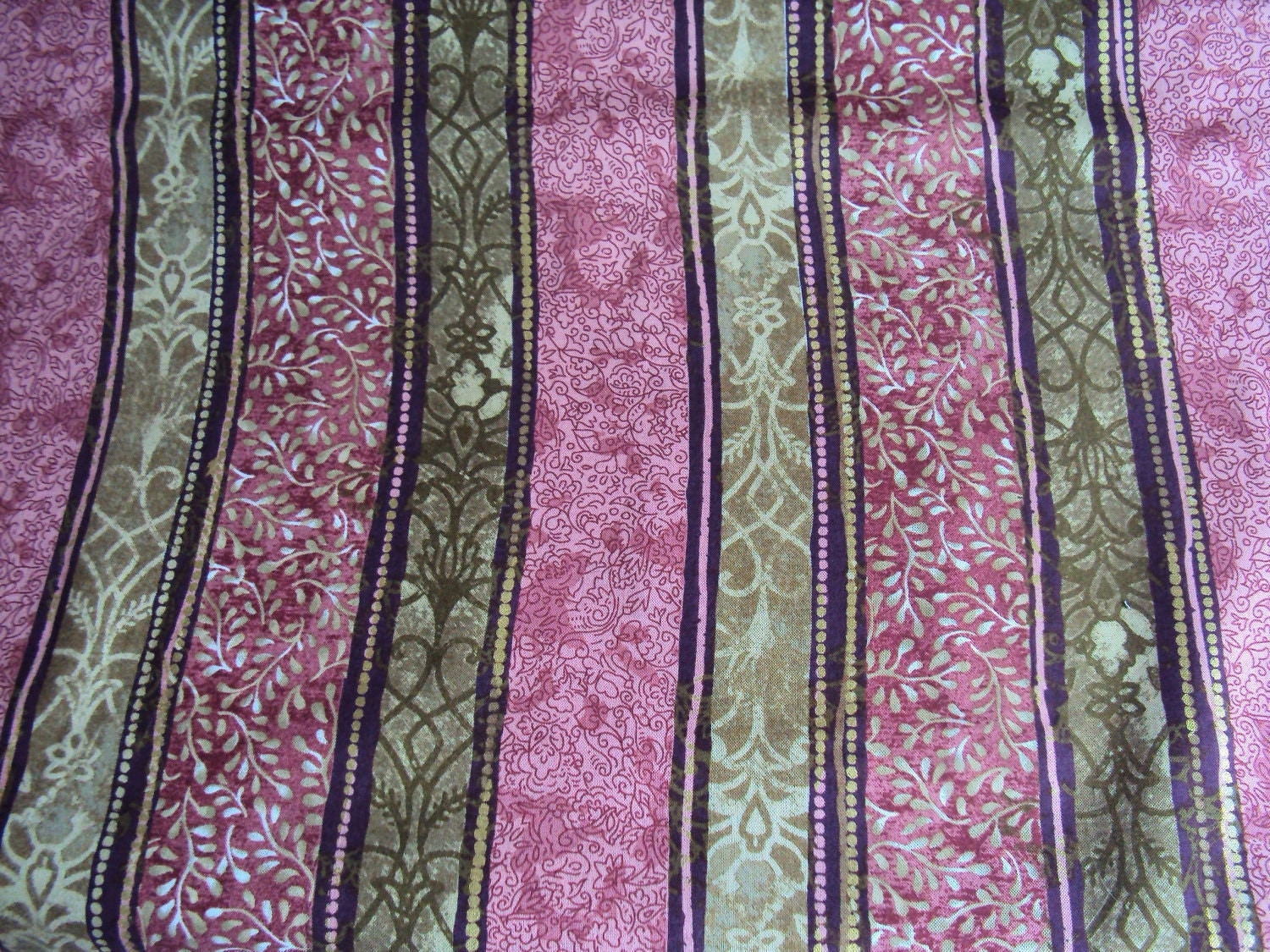 Mauve Stripe Border Persia Fabric 1 1/8 yds P and B