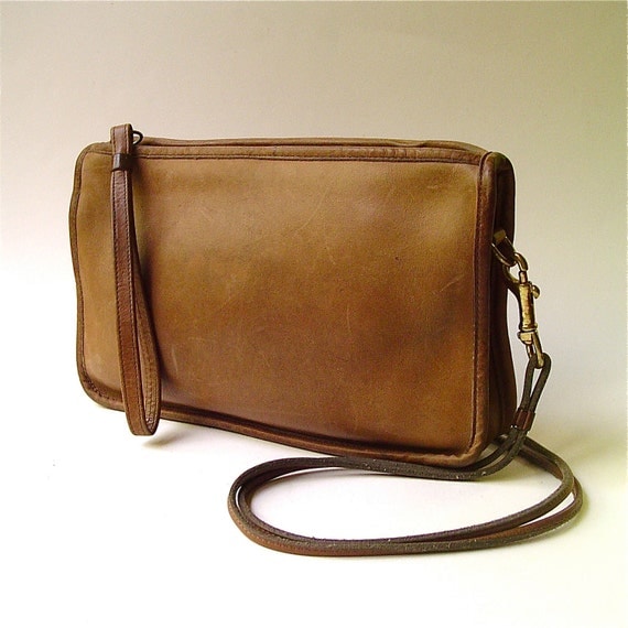 vintage Coach Saddle Brown Leather Purse