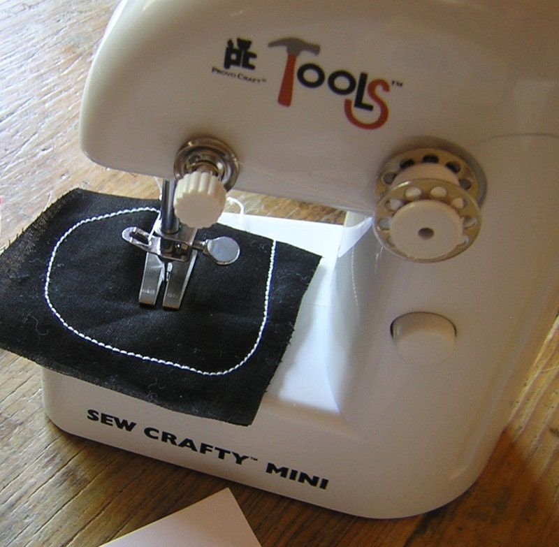 Sew Crafty Mini Sewing Machine New