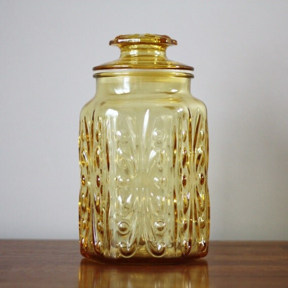 Gorgeous Vintage Amber Glass Cookie Jar by jwhite2 on Etsy