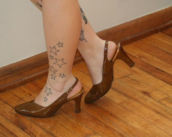 Gold Dori 70's Heels Size 8