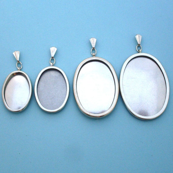 Silver Tone Oval Pendant Setting Frame Mounting Silver