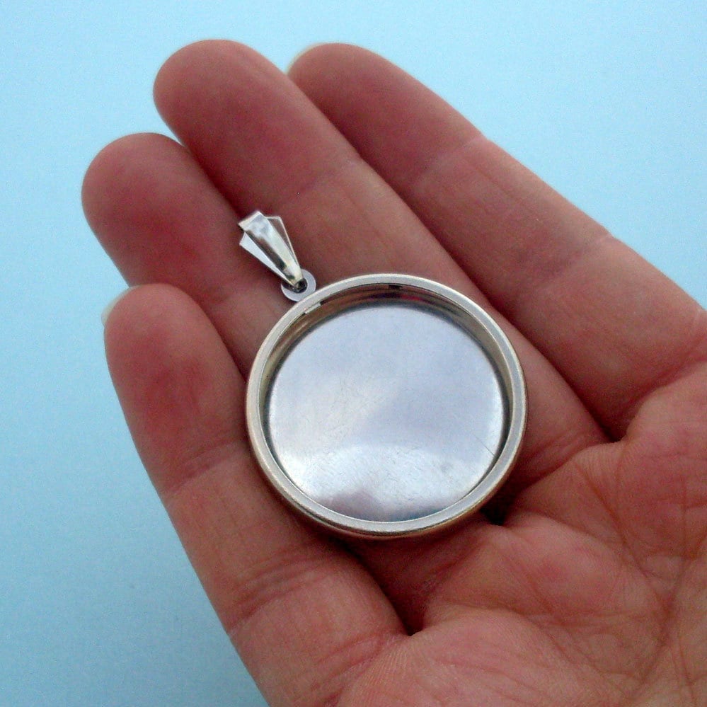 Silver Round Pendant Setting Frame Mounting 137ST