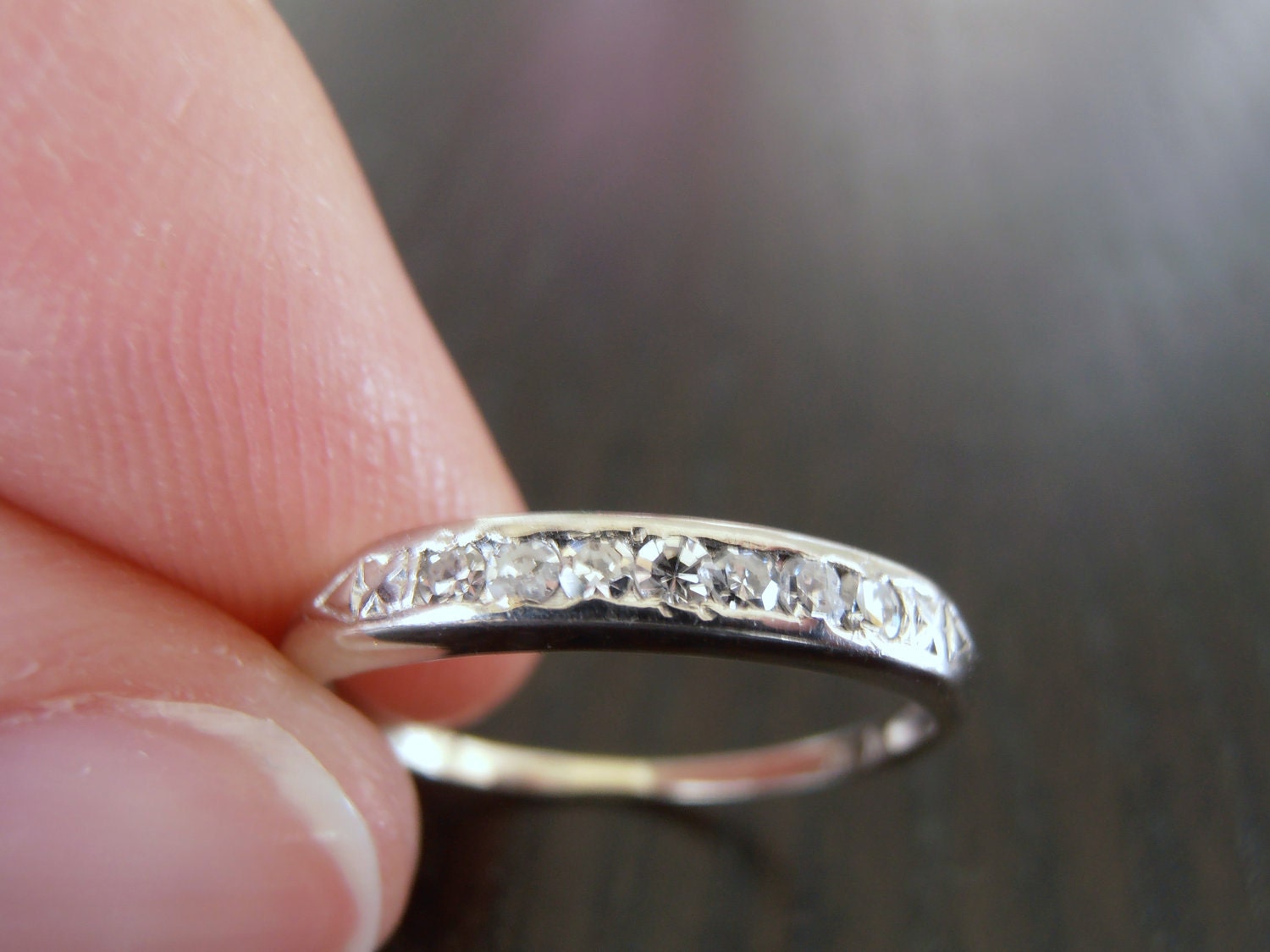  Vintage  1940s  Diamond Wedding  Band 18k Ring 