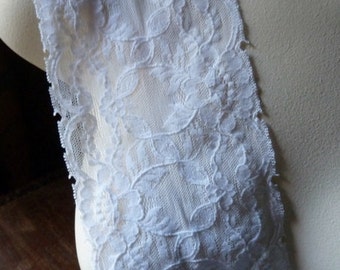 Stretch Lace in IVORY for Headbands, Lingerie STR 2014