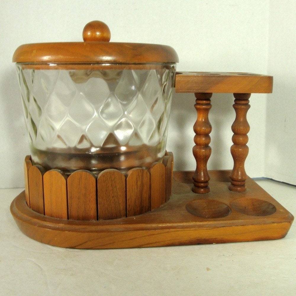 SALE Pipe Stand Tobacco Humidor Pipe holder Maple Wood