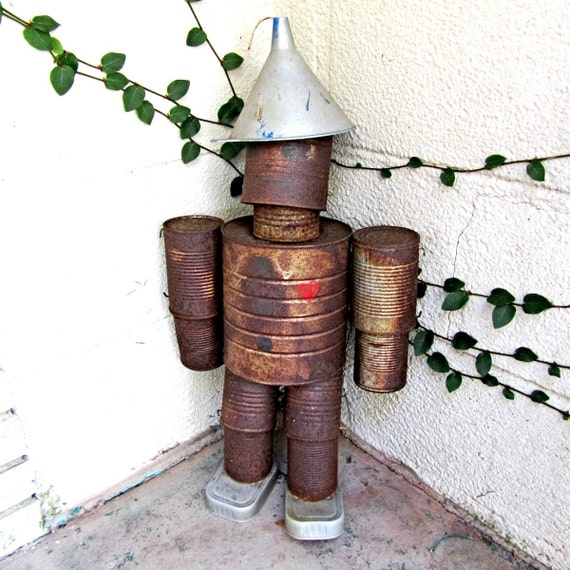 Items similar to Vintage tin man yard art on Etsy