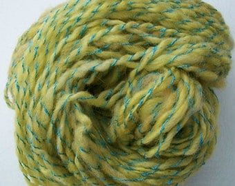 Handspun wool yarn / Old fashioned candy sticks /