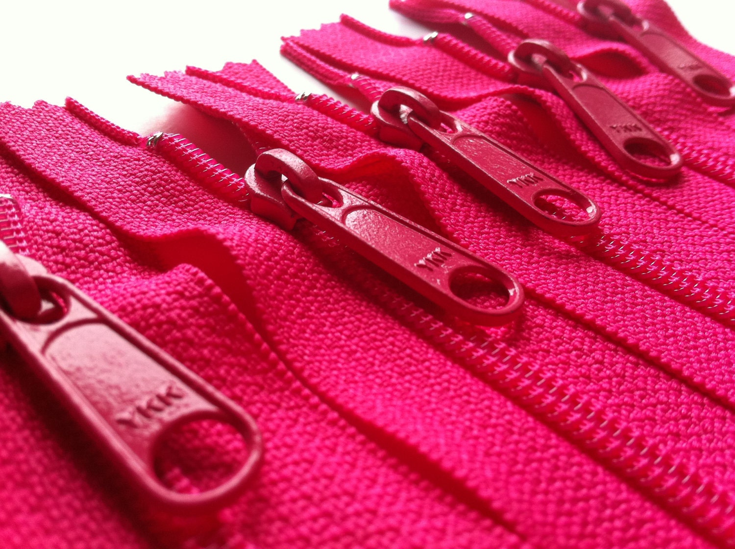 Zippers YKK Long Handbag Pull Purse Zippers Color 516 Hot