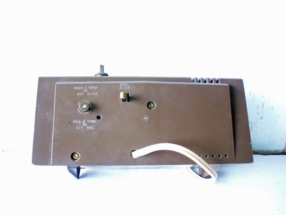 Vintage Alarm Clock Lighted Flashing by Westclox