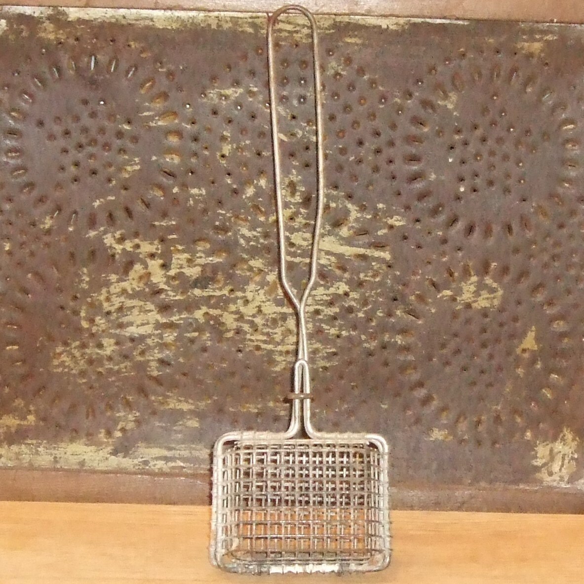 Antique Wire SOAP SAVER