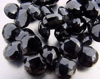 Super SALE...So elegant...Gem Black Onyx Faceted Heart Briolette Drop Beads 10-11mm 4 Beads set 15ct