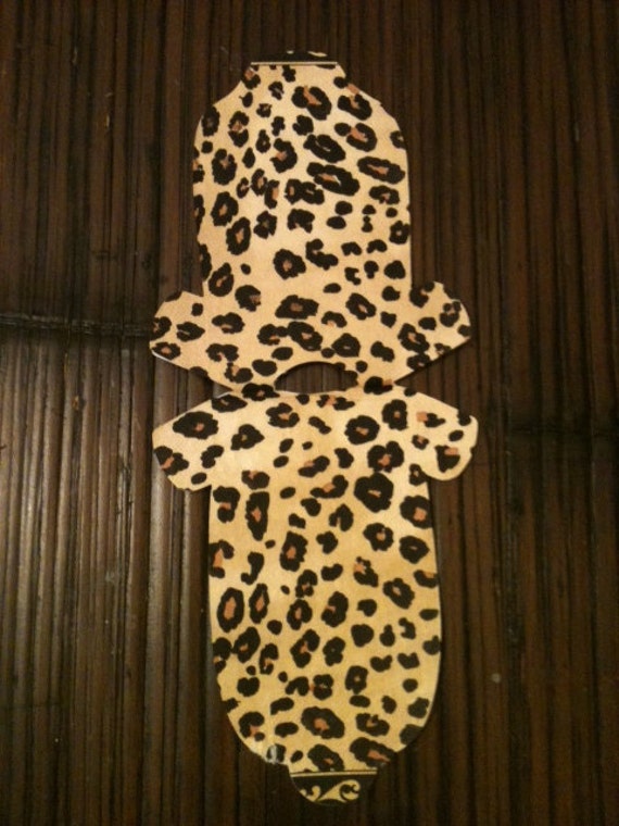 Pack of 30 Leopard print Baby shower shaped napkins and or