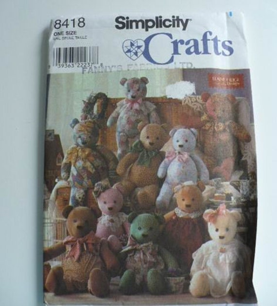 Simplicity 8418 Bear pattern three sizes