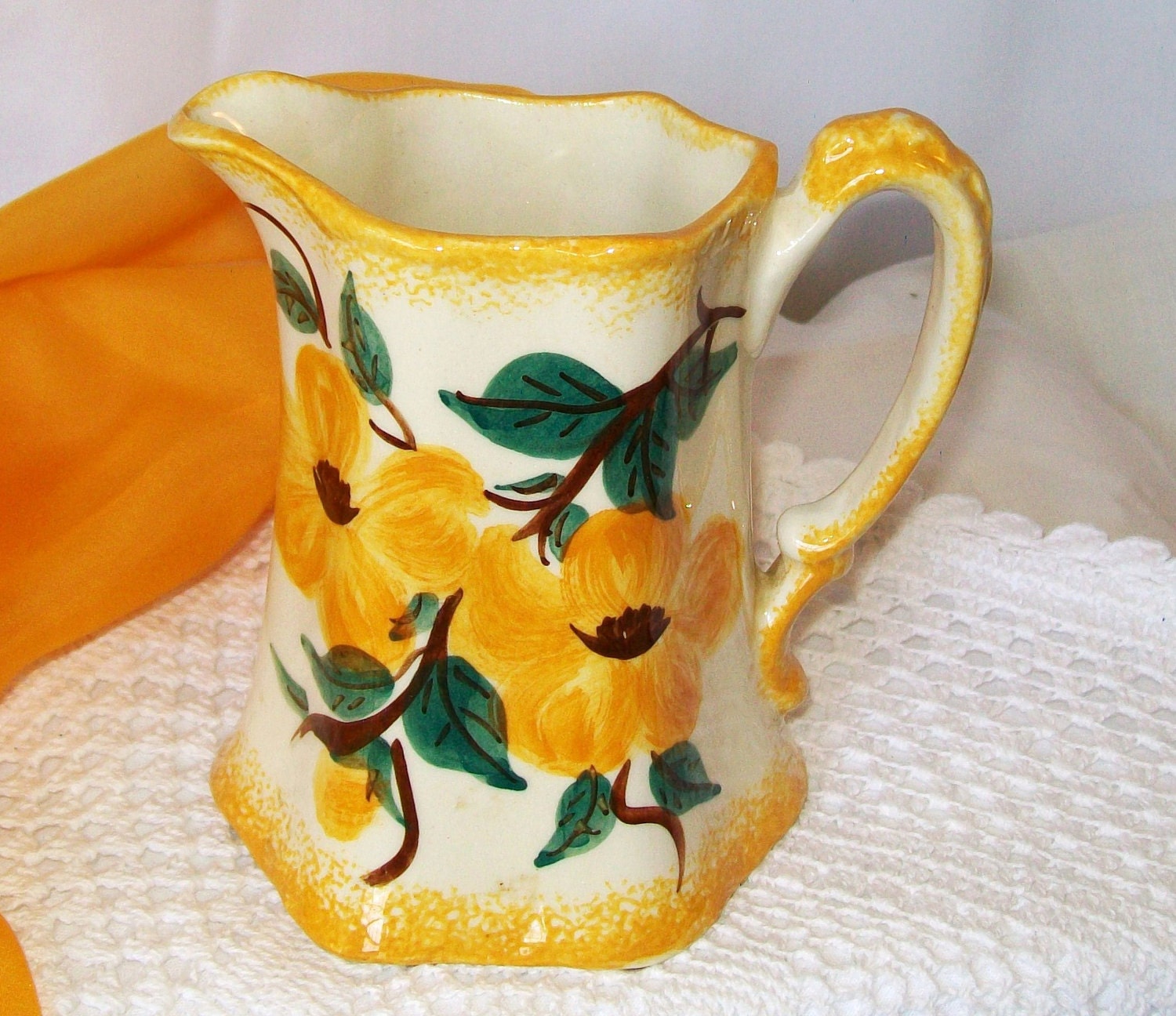 Vintage Ceramic Syrup Pitcher Cash Family Hand by pinkpainter