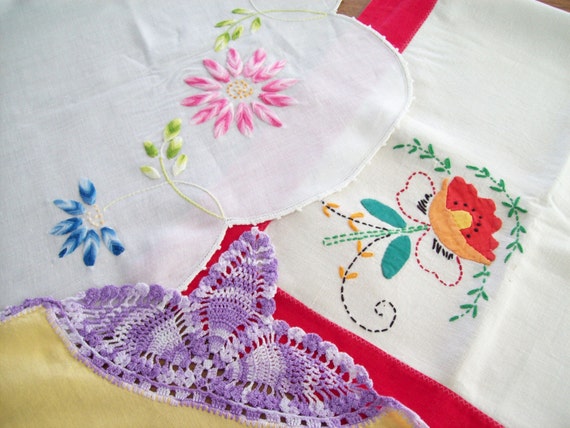 3 Lovely Vintage Card Table Tablecloths