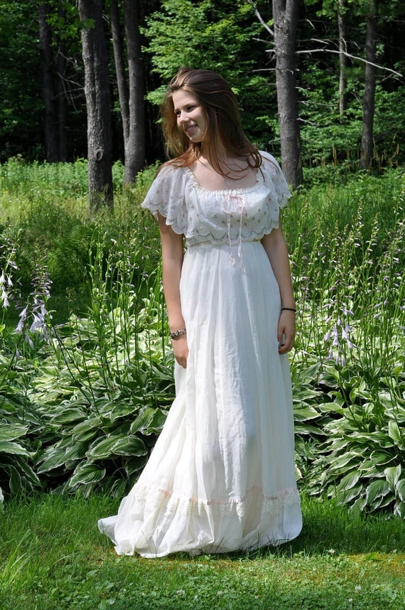 Vintage 1970s Exquisite Gunne Sax Voile Embroidered by carohope