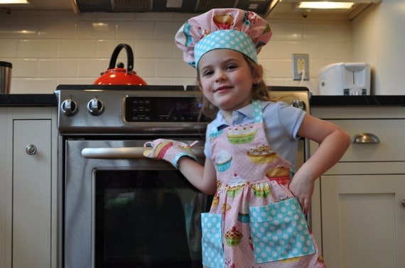 Little Baker Apron Chef Hat and oven Mitt set in a Pie fabric