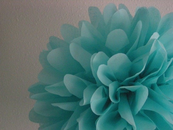 Aqua ... 1 tissue paper pom // wedding decorations // diy // eco friendly // birthday // holiday // party decorations Il_570xn