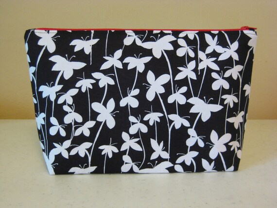 PATTERN for Zipper Make up Bag with fabric covered zipper ends