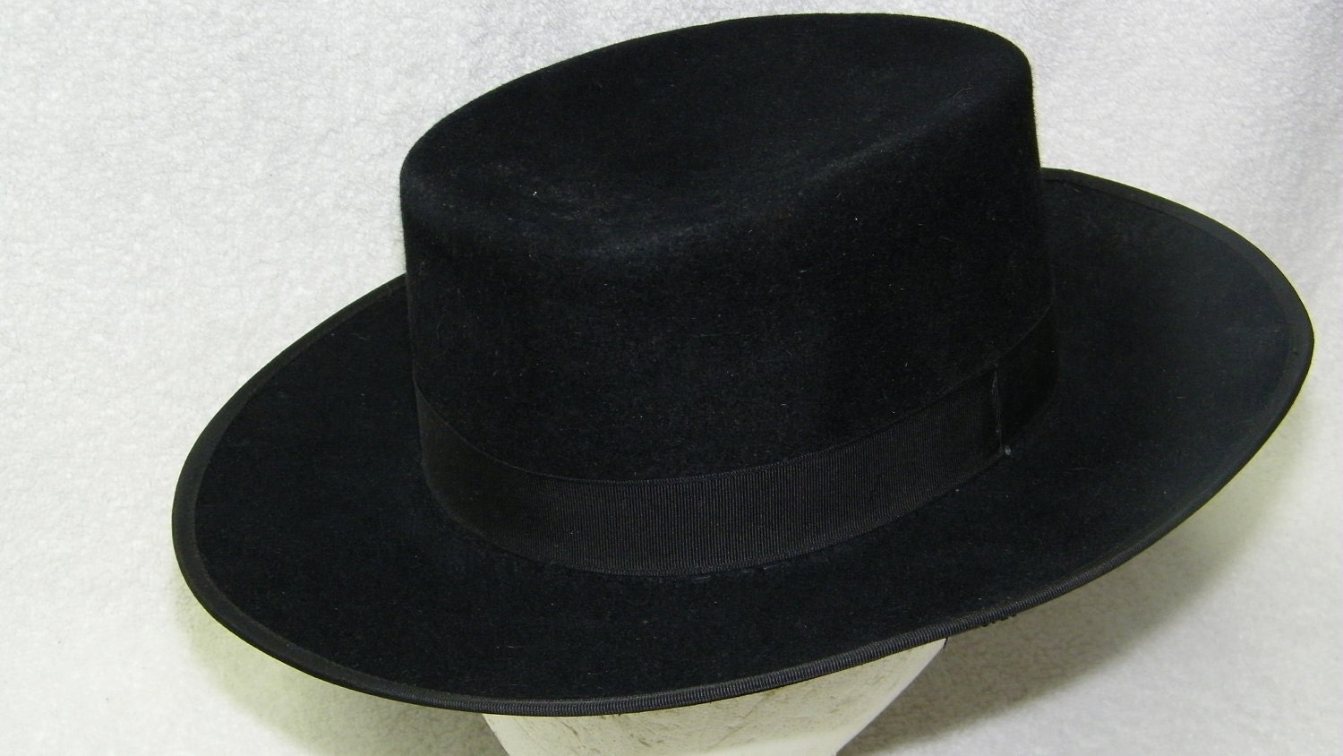 Vintage Men's Spanish Caballero Black Felt Hat from