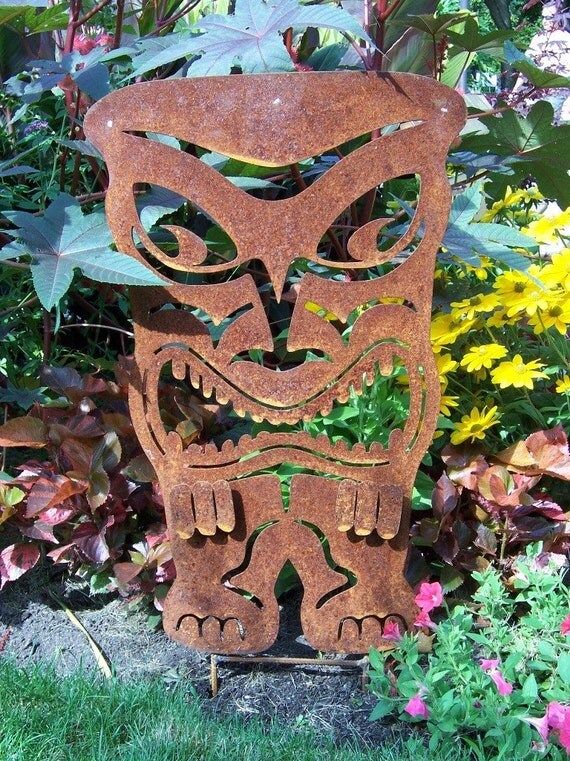 Tiki statue metal tiki outdoor tiki metal garden art metal