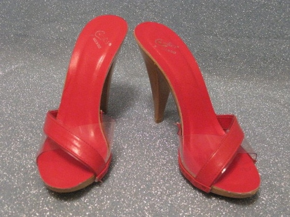 Vintage 70's 80's red CANDIES shoes made in Italy by ReallyTruly