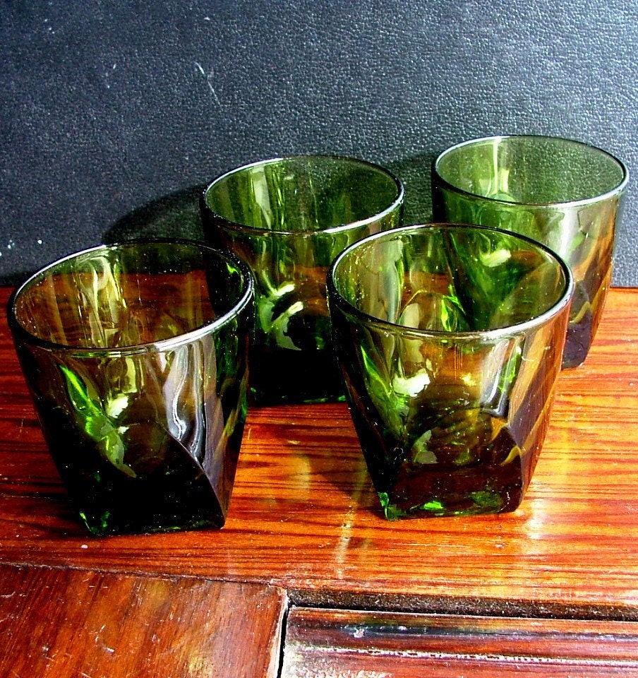 4 Vintage Dark Green Small Drinking Glasses