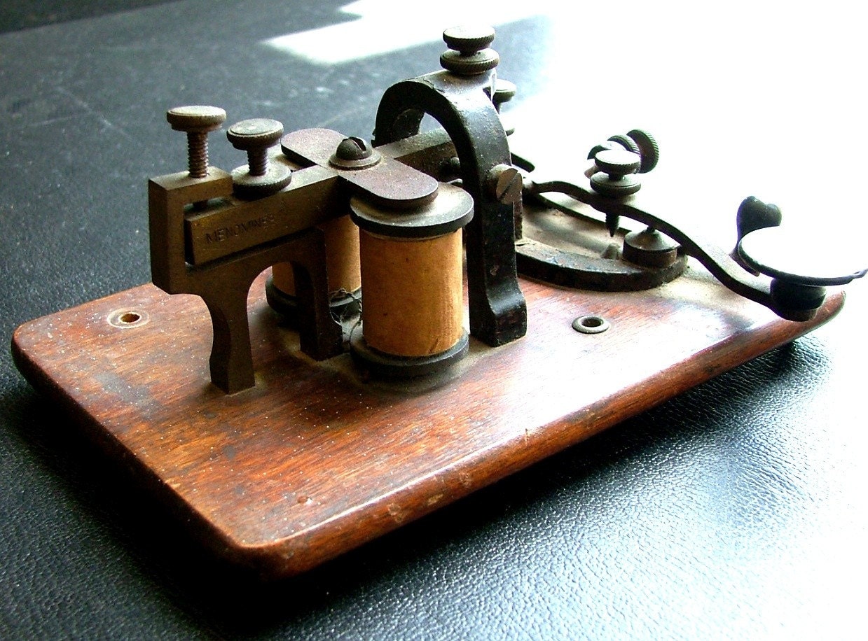 Vintage Morse Code Tapper Thingy