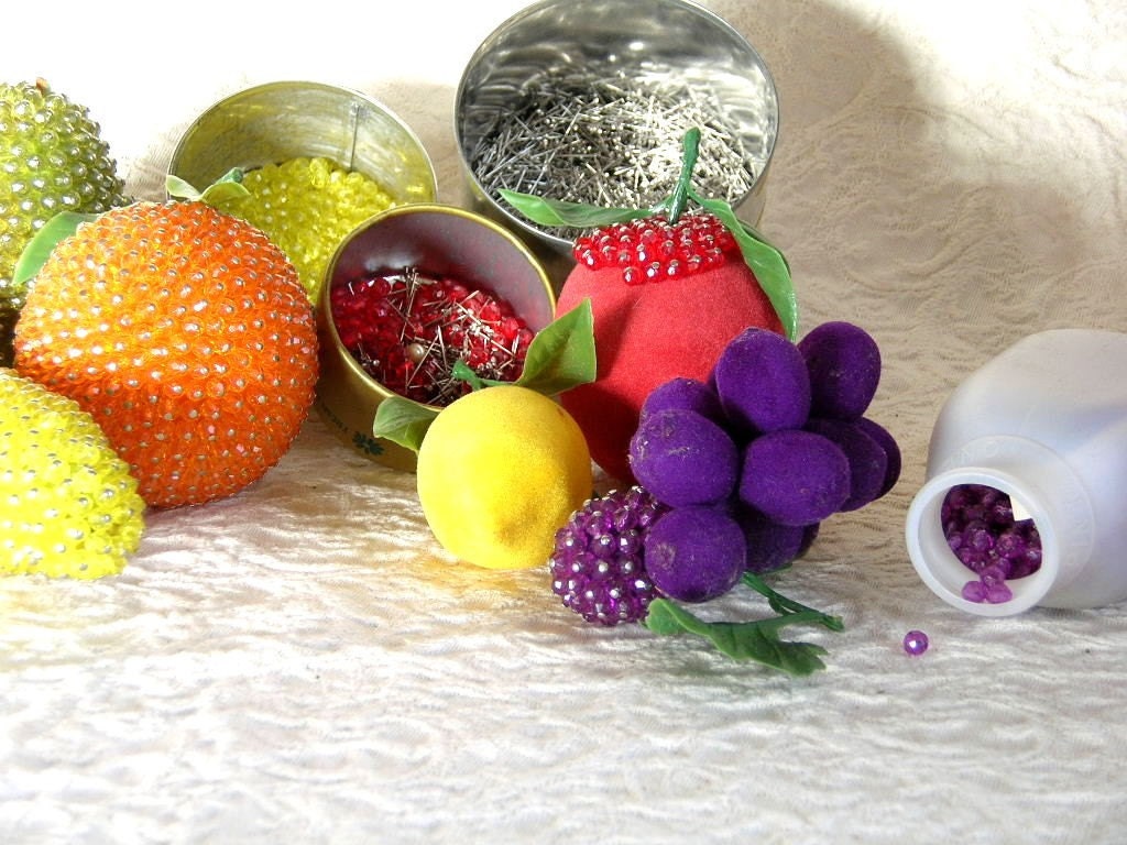 Vintage Beaded Fruit Craft Kit