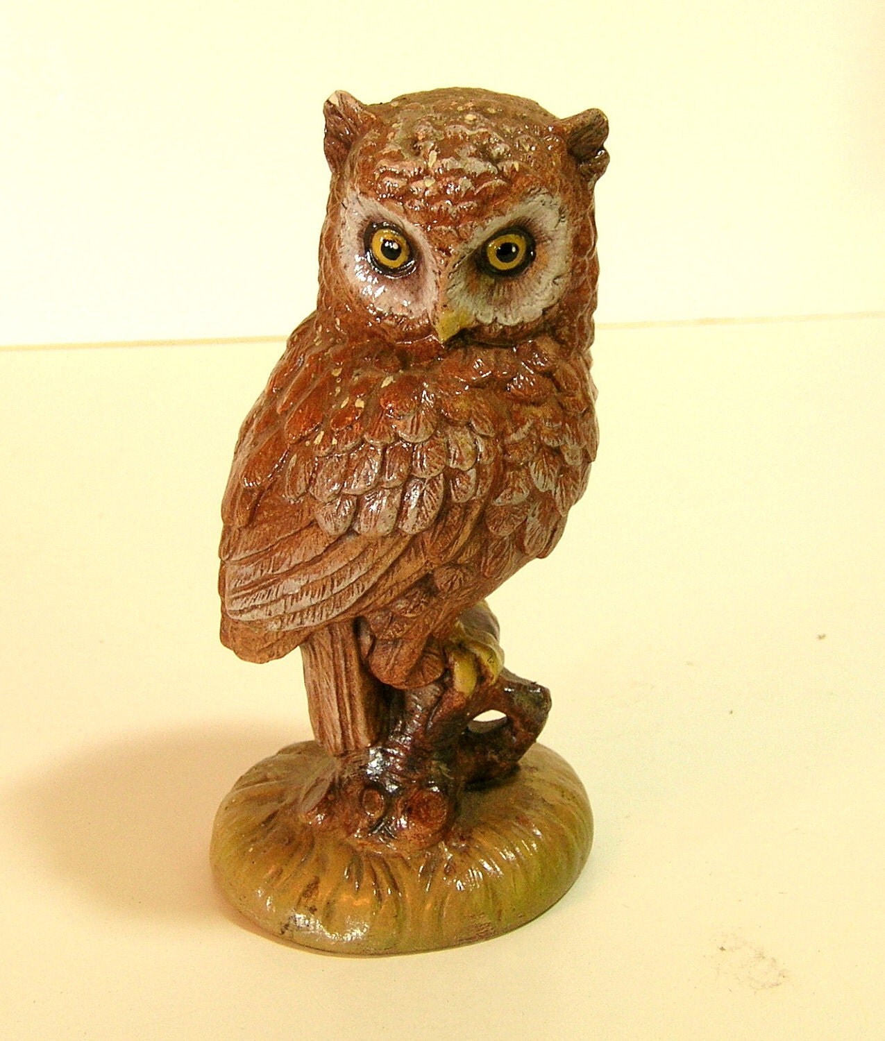 small plastic owl figurines