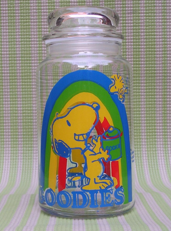 Vintage Snoopy Glass Goodies Canister Cookie Jar