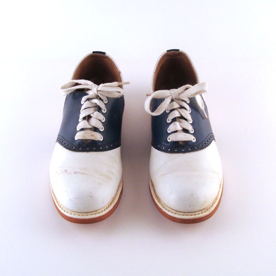 Saddle Shoes Vintage 1960s Spaulding Navy and White Leather