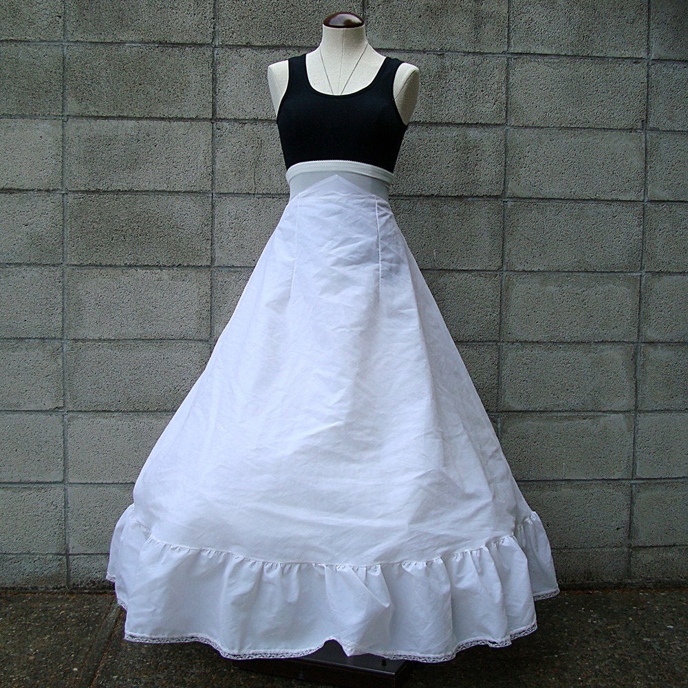 vintage crinoline petticoat