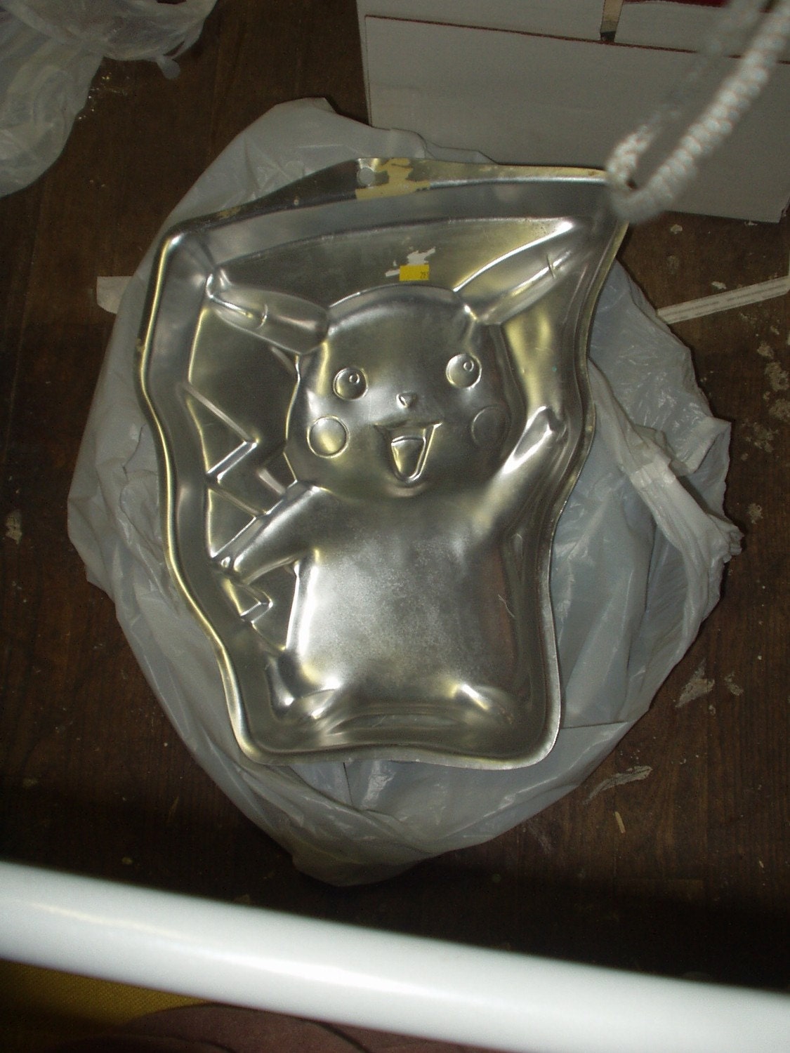 WILTON Cake Pan Pokemon Pikachu Anime 2105 37