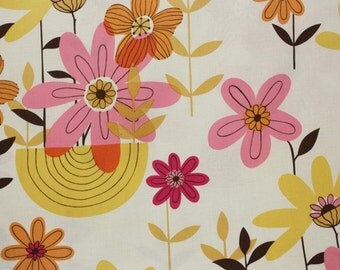 In the Kitchen Barclay in Fuchsia by Alexander Henry - 1 Yard