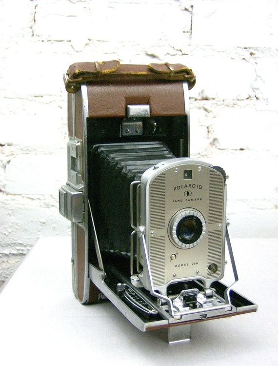 1950's Polaroid Land Camera Model 95A w/ Lens Kit and