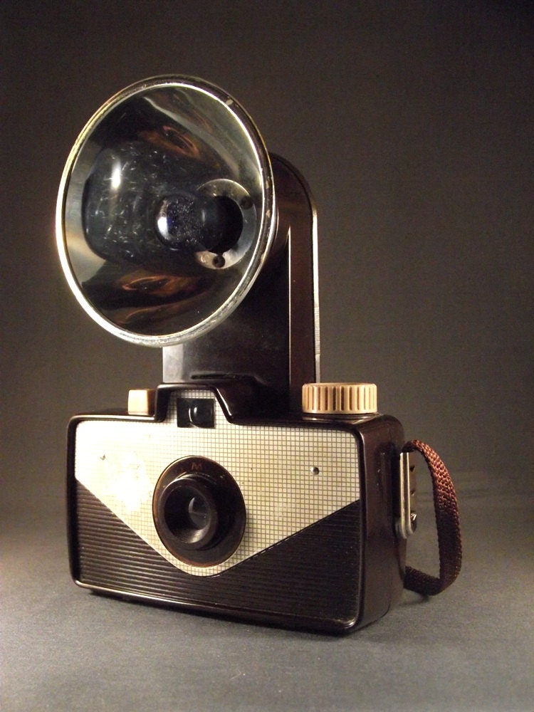 1950's Sawyer's Nomad Camera with Flash