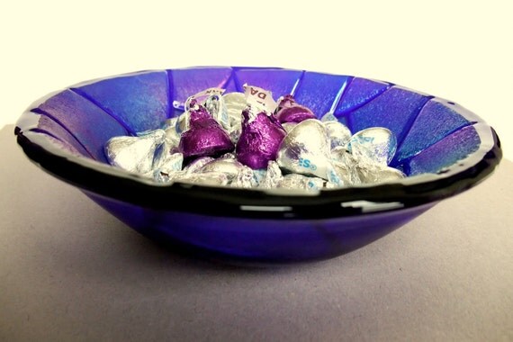 Iridescent Cobalt Blue Fused Glass Bowl 8357