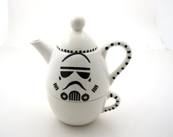 Star Wars (R) Inspired Storm Trooper (R) Teapot, Tea for one, geekery, gift for tea drinker