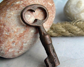 vintage JEWELRY BOX little key... X181