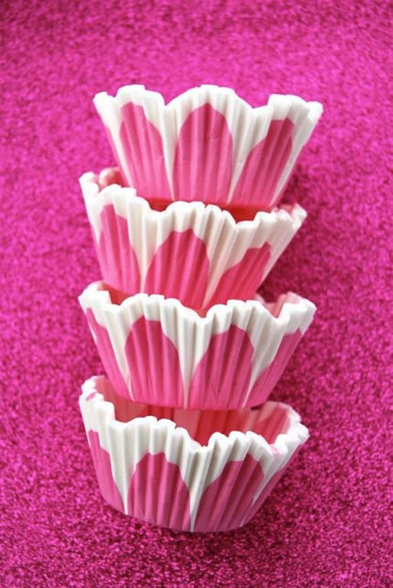 Pink Tulip Cupcake Liners 50 by CupcakeSocial on Etsy