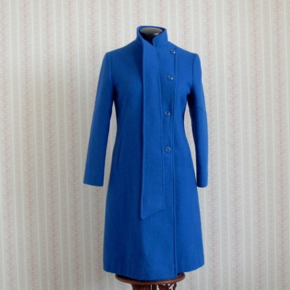 Cobalt Blue Wool Coat with Asymmetric Detailing Size S by pinguim