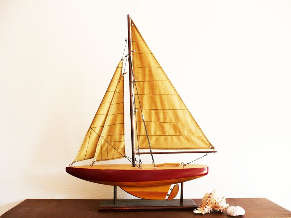 Vintage Wooden Model Sail Boat Pond Yacht